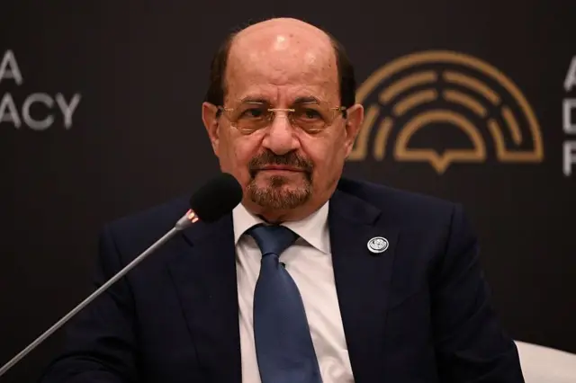 تعهد حكومي بمساندة الجبهات بعد التطورات الأخيرة في تعز