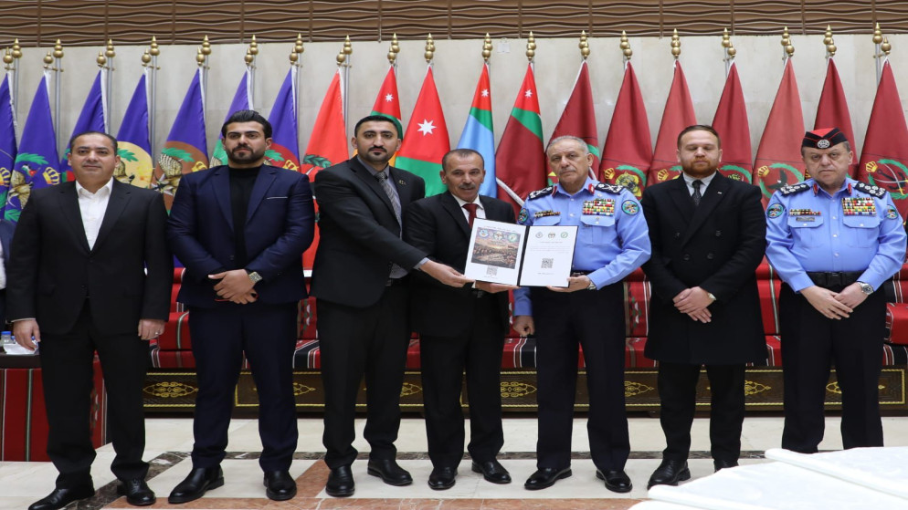 اللواء المعايطة يلتقي رئيس جمعية الملتقى الوطني