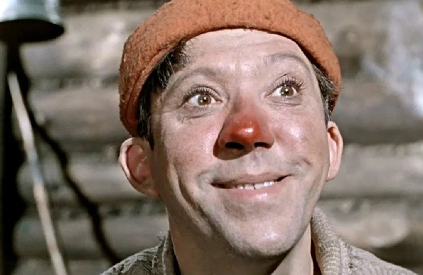 لماذا يُعد احمرار الأنف علامة بارزة على إدمان الكحول