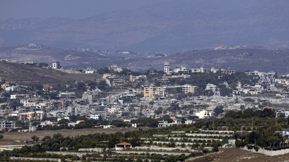 الاحتلال يقصف بلدة ميس الجبل جنوبي لبنان
