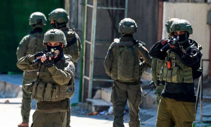 إصابة فلسطيني برصاص الجيش الإسرائيلي جنوب الضفة الغربية المحتلة