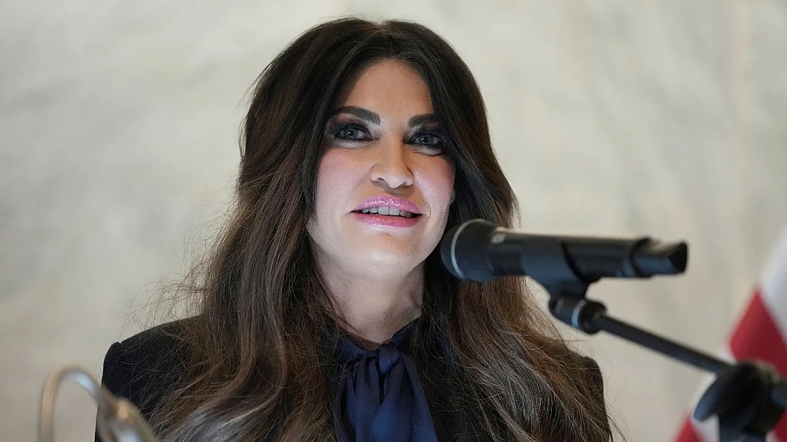 البيت الأبيض يطلب رسميا استقالة السفيرة الأمريكية لدى أثينا كيمبرلي غيلفويل