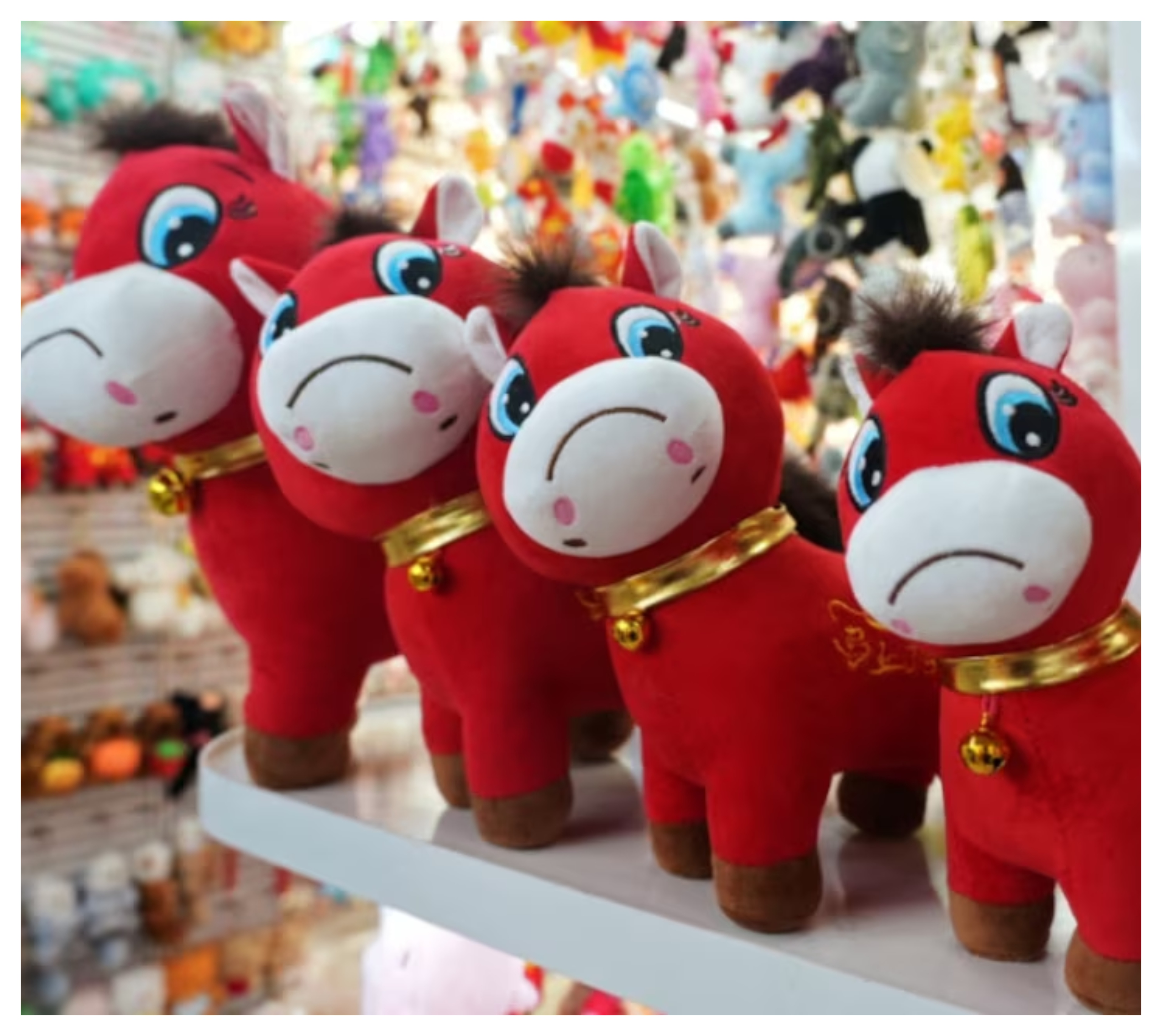 الحصان الباكي  ..  دمية صينية تتحول من خطأ تصنيع إلى ظاهرة اجتماعية 