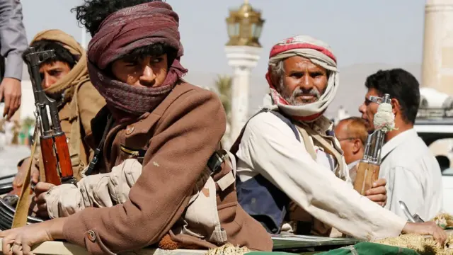 اتهامات حوثية للسعودية بشن ضربات مكثفة على 5 محافظات 