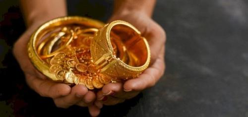 ما علاقة ارتفاع سعر الذهب بسداد القرض أو الدين