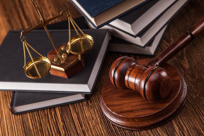الجنايات الكبرى تقضي بالأشغال المؤقتة 15 و11 عاما لمدانين باستدراج سيدة والاعتداء عليها