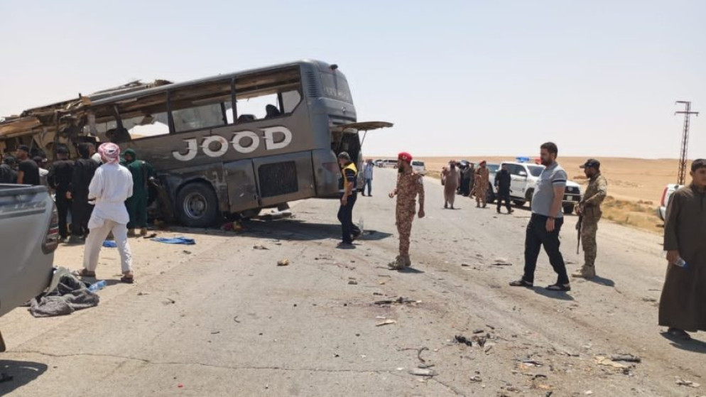 سوريا: 35 وفاة و30 مصابا لحادث سير على طريق دير الزور دمشق