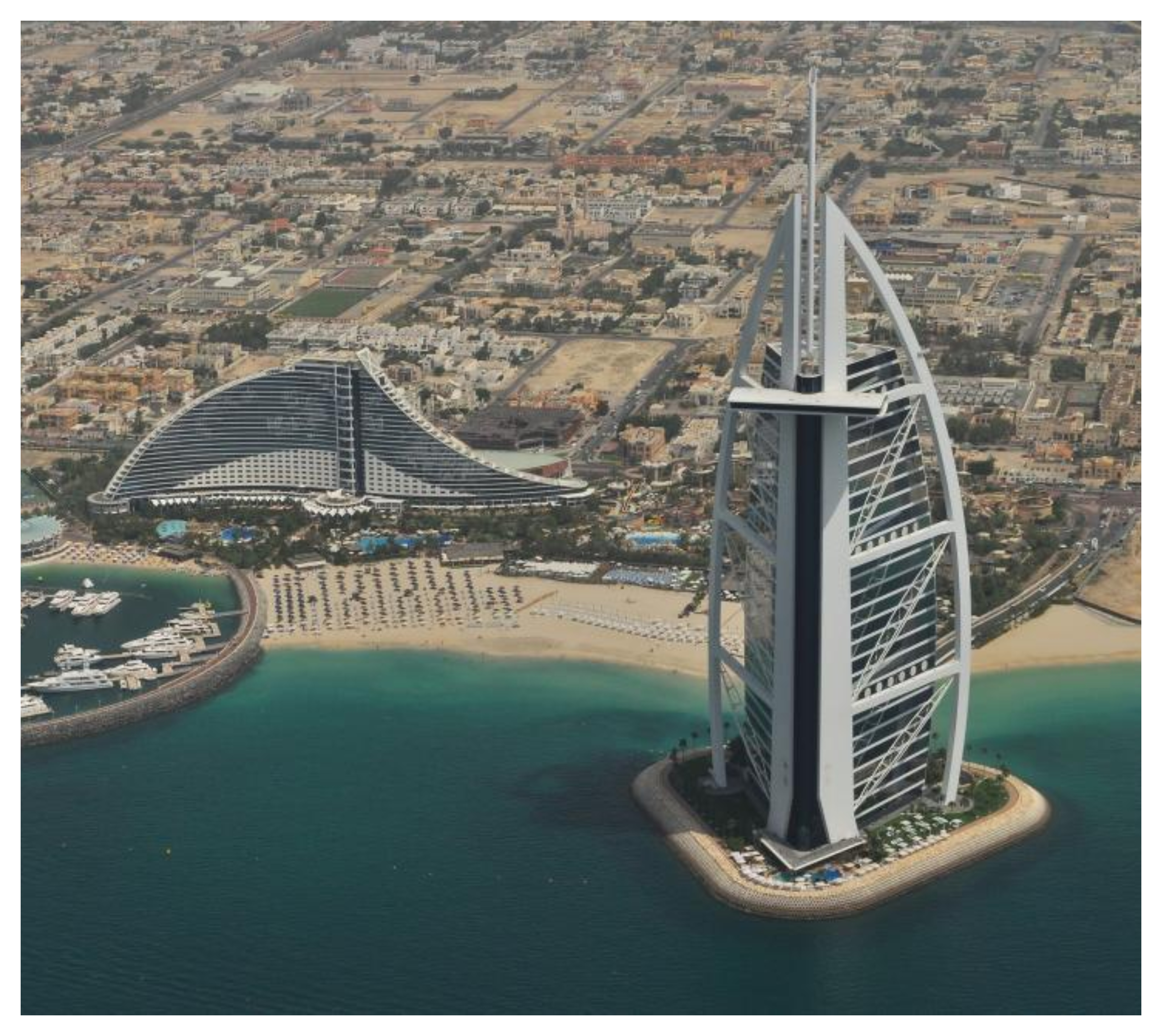 اعتراض مسيّرة قرب برج العرب في دبي  ..  فيديو 