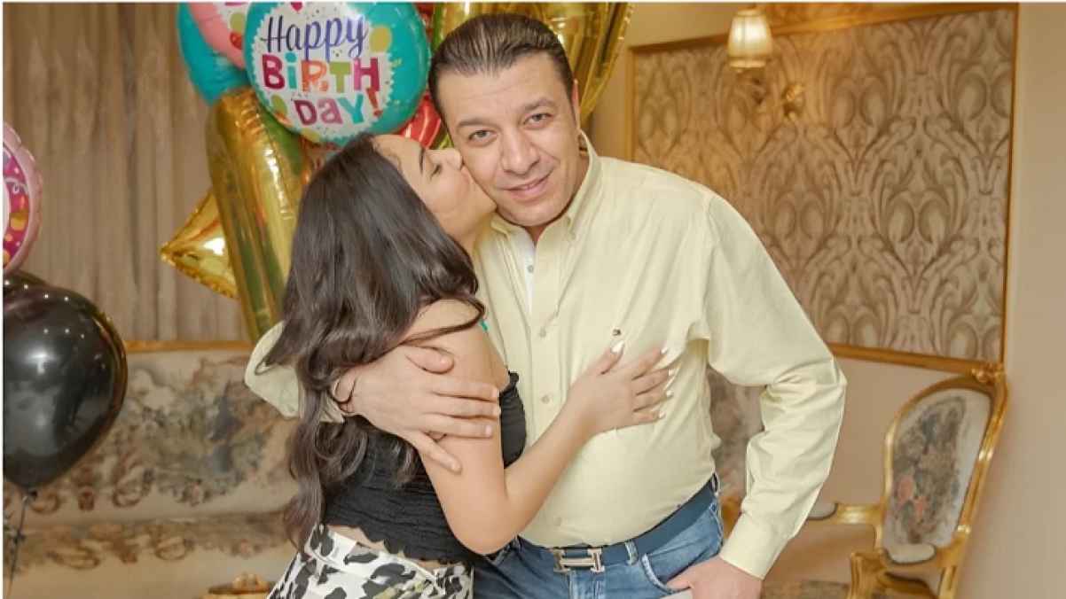 مصطفى كامل يحتفل بعيد ميلاد ابنته نور