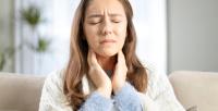 هل التهاب الحلق يسبب ضيق تنفس