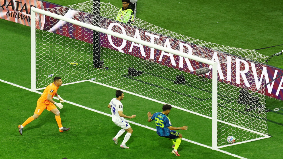 كأس العالم ..  كولومبيا تفوز على أوزبكستان  3-1