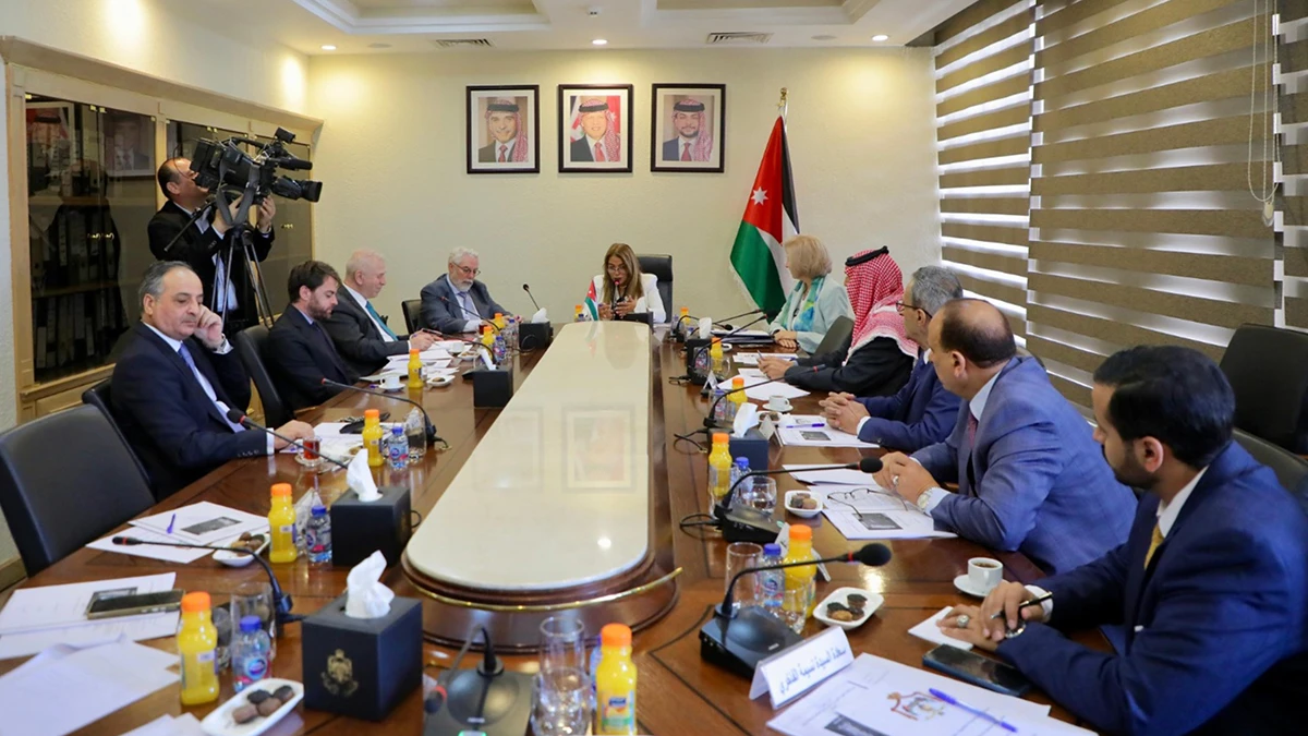الأردن وإسبانيا يبحثان تعزيز التعاون الأورومتوسطي 