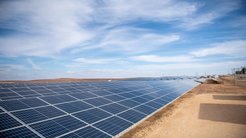 مسؤول بالأمم المتحدة: حرب إيران تعزز التحول نحو الطاقة النظيفة