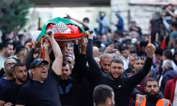 استشهاد فلسطيني بغارة من مسيرة إسرائيلية