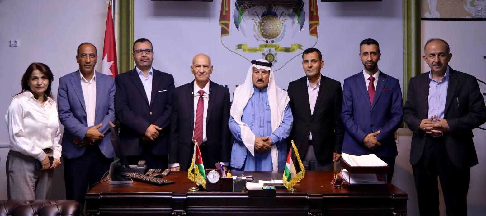لجنة مجلس محافظة الكرك تعقد جلستها الأولى وتختار نائب الرئيس