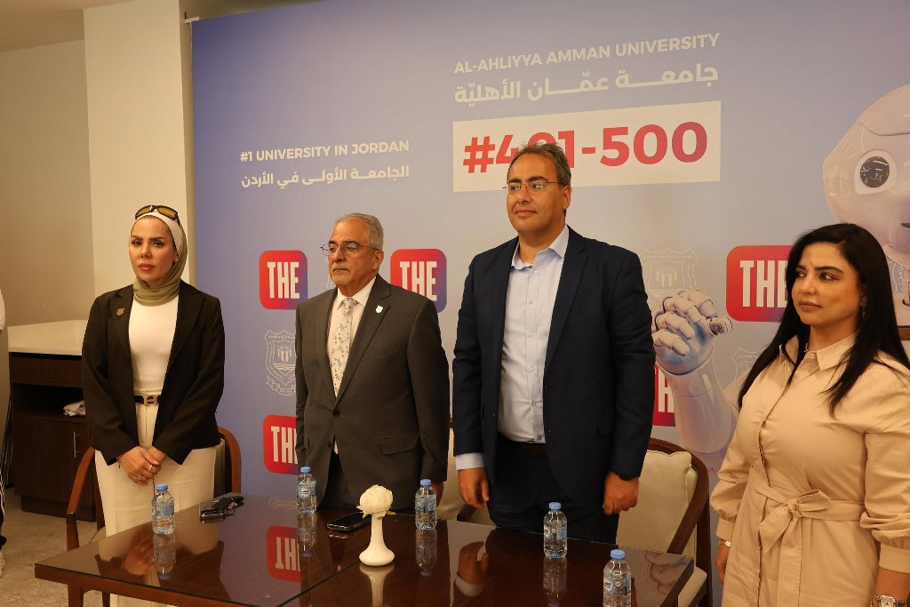 بالصور  ..  عمان الأهلية تحتفي بطلبتها المتميزين في مختلف المجالات وتكرّمهم تقديراً لإنجازاتهم