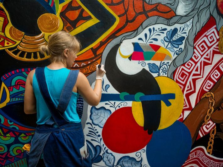 فن الشارع من التخريب الى الاعتراف العالمي