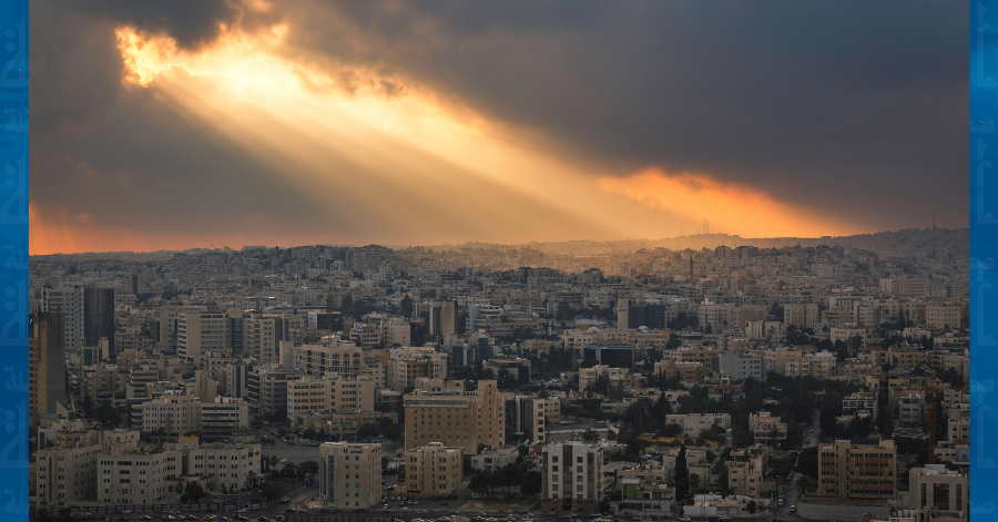 انخفاض الحرارة وضباب محتمل الليلة والسبت ..  وارتفاع الأحد