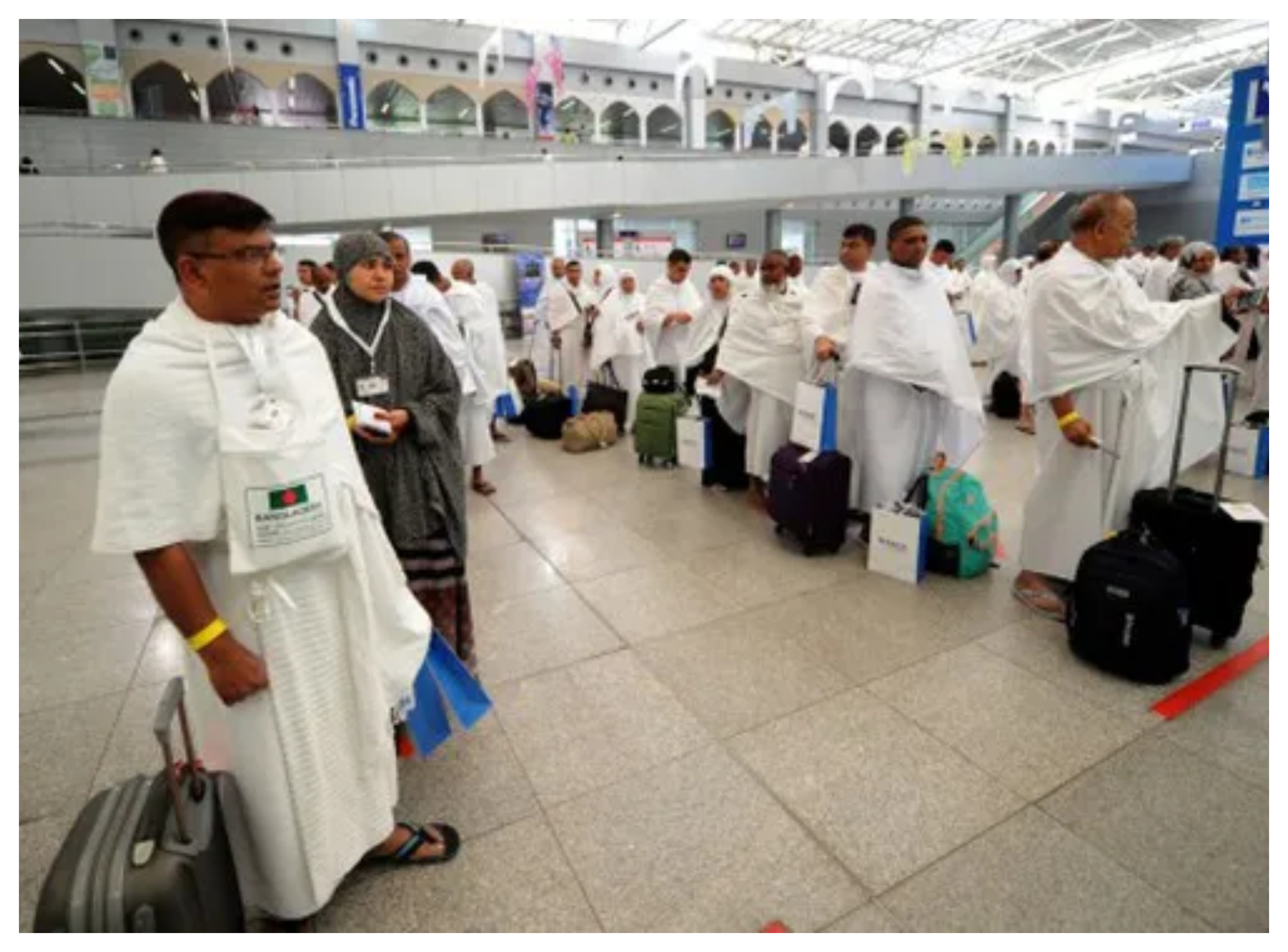السعودية تعلن وصول أكثر من 860 ألف حاج حتى الآن لأداء المناسك