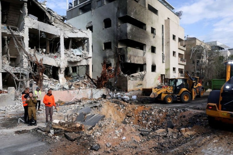 آثار الصواريخ الإيرانية على إسرائيل