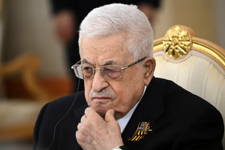 عباس يدعو الدول العربية للوفاء بالتزاماتها المالية تجاه فلسطين