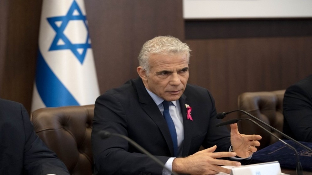 لابيد: آن الأوان لوضع حد لإرهاب المستوطنين في الضفة