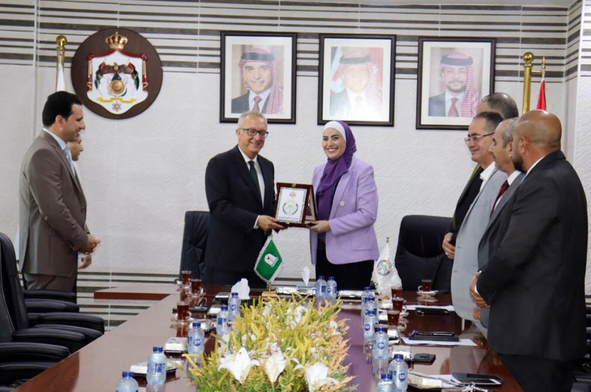 اليرموك  .. مذكرة تفاهم مع التنمية لتدريب الطلبة