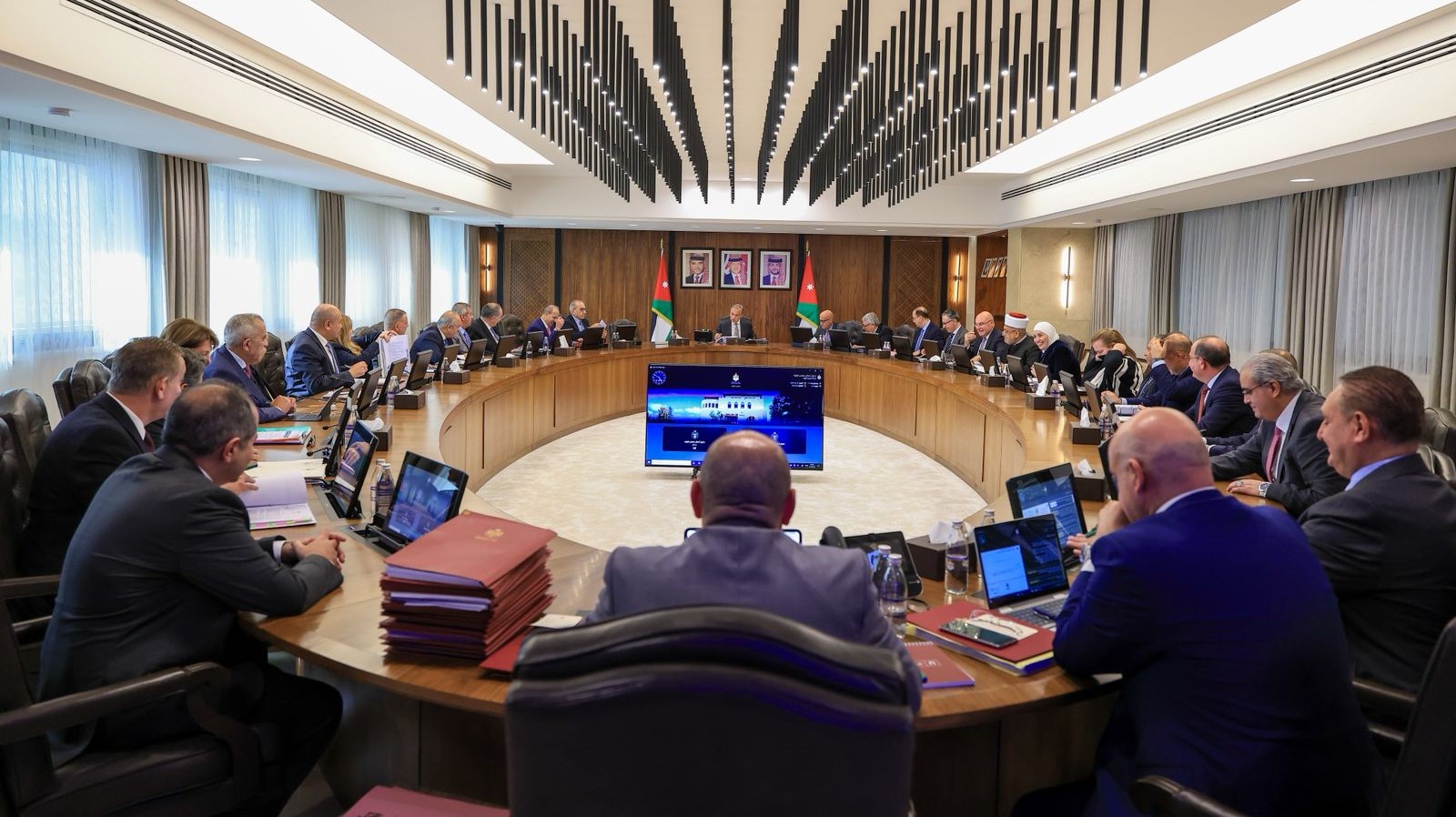 قرارات مجلس الوزراء اليوم الأحد 