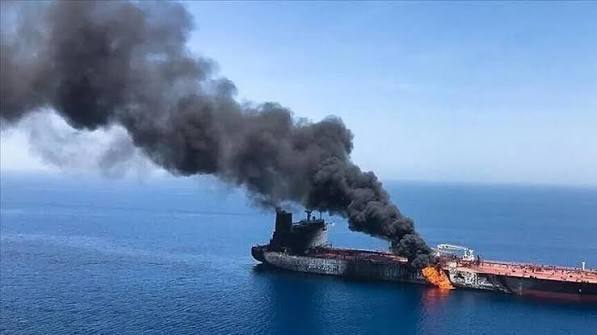 إيران تعلن استهداف سفينة غاز في مضيق هرمز