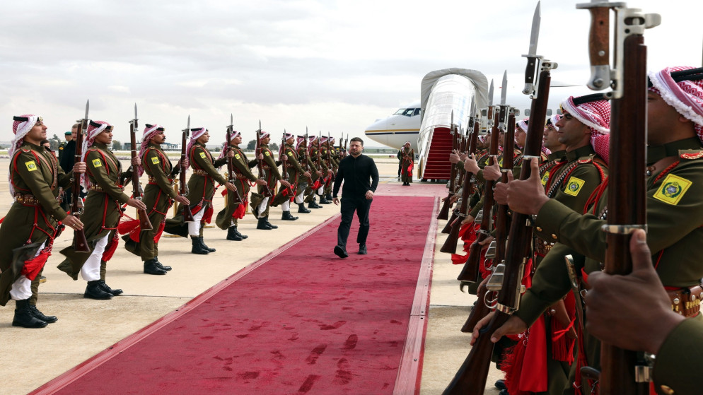 الملك والرئيس الأوكراني يبحثان تطورات المنطقة 