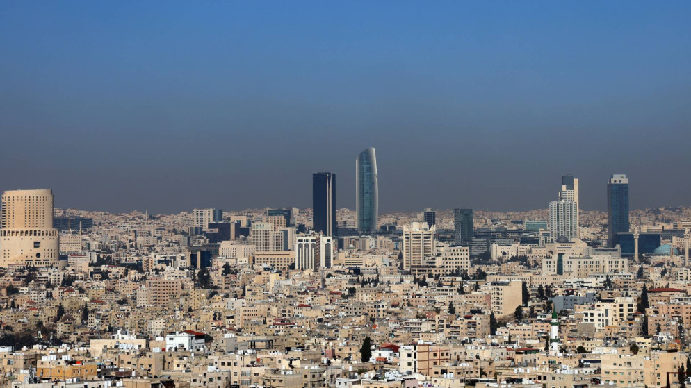 انخفاض الحرارة بواقع 8 درجات مع فرصة لهطول الأمطار