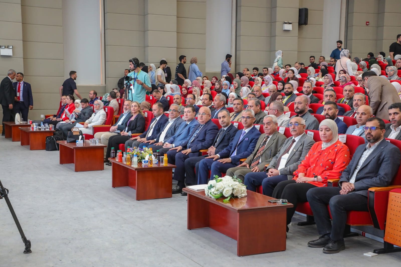انطلاق أعمال مؤتمر العلوم التطبيقية بالهاشمية
