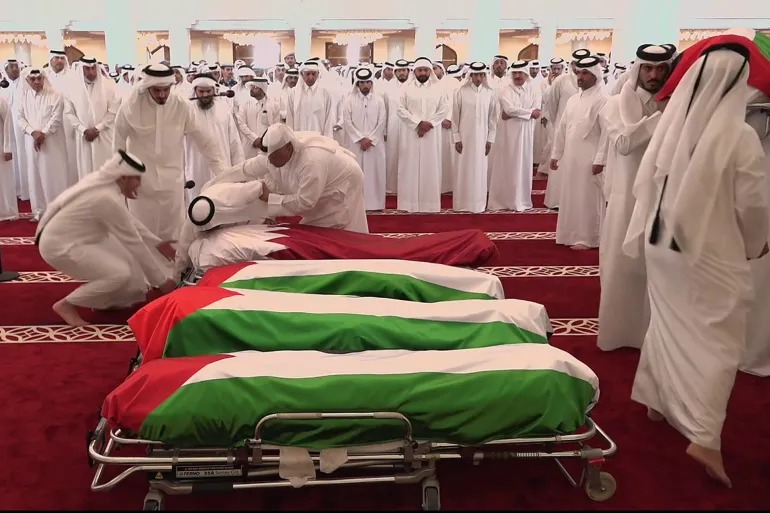 بدء مراسم تشييع شهداء عدوان الاحتلال على الدوحة
