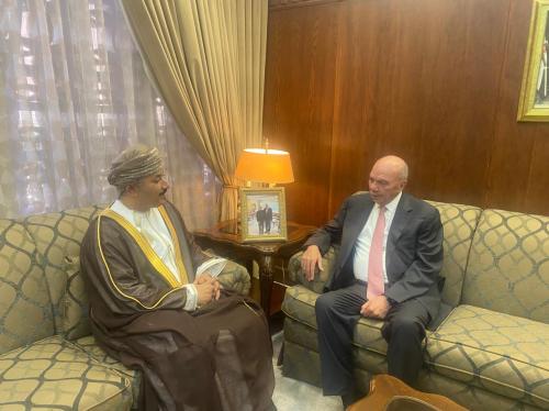 رئيس مجلس الأعيان يؤكد عمق العلاقات الأردنية العمانية