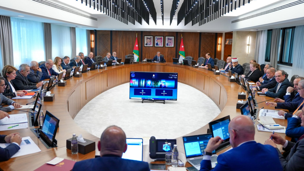 دعم مشروع ربط حقل الريشة بخط الغاز العربي
