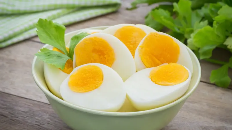 البيض المسلوق كحمية لإنقاص الوزن ..  حقيقة أم وهم