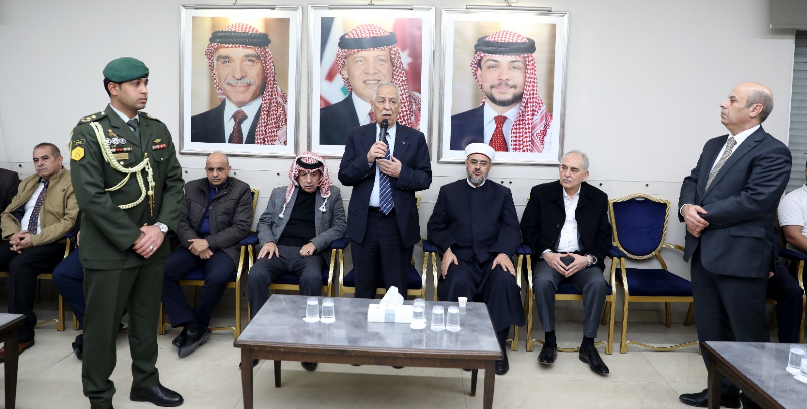 العيسوي يعزي عشائر الربطة والدبوبي والحوراني والجعافرة