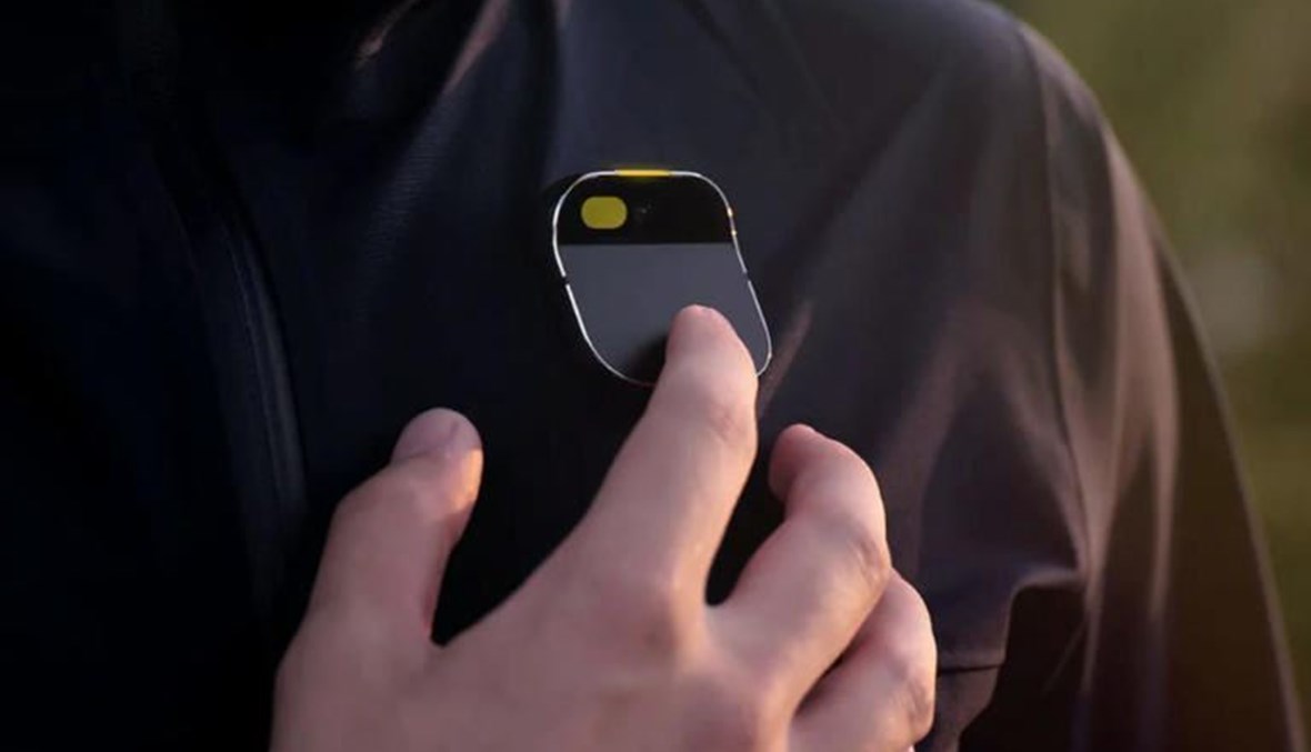 إطلاق هاتف AI Pin الجديد 