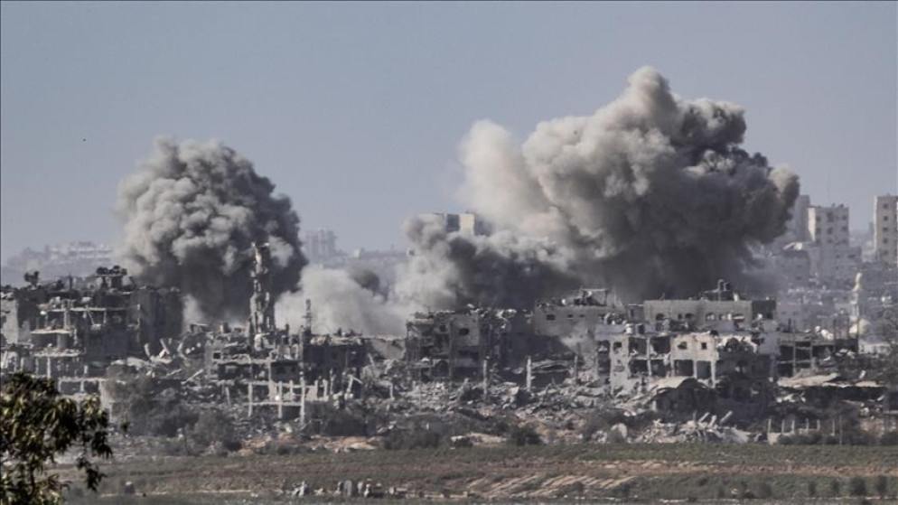 الاحتلال ينسف منازل في حي الزيتون ويقصف مناطق متفرقة في غزة