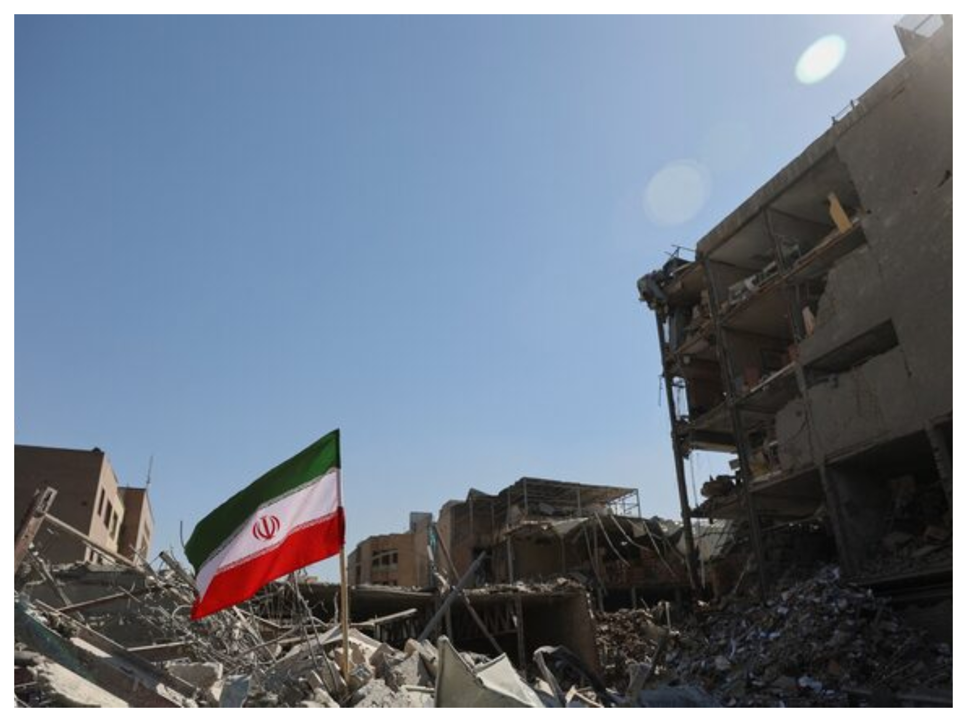 مسؤول أمريكي: هناك تواصل مستمر مع إيران