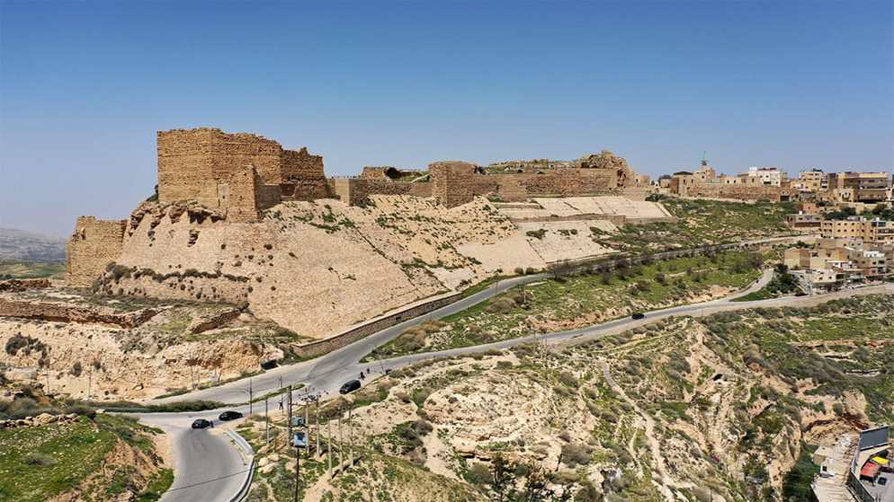 لقاء حكومي نيابي يبحث إجراءات معالجة آثار السيول في الكرك