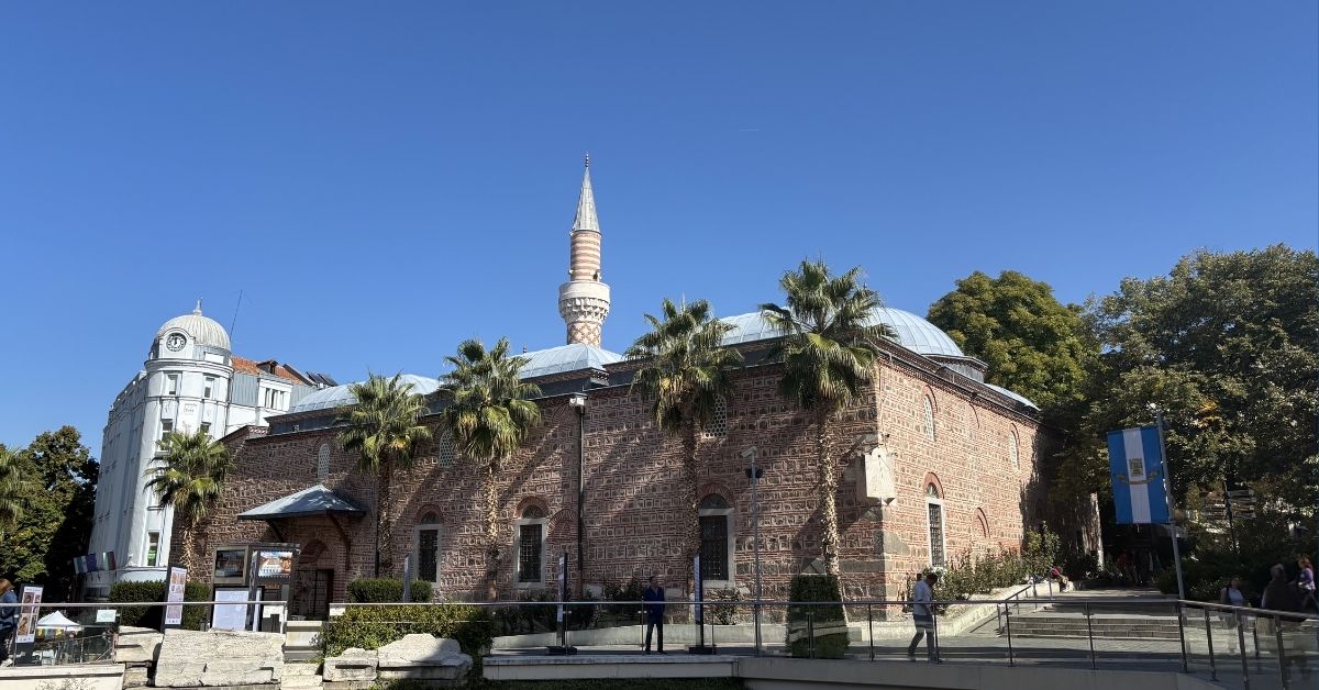 صور ..  "جامع الجمعة" في بلغاريا 6 قرون من الإرث العثماني 