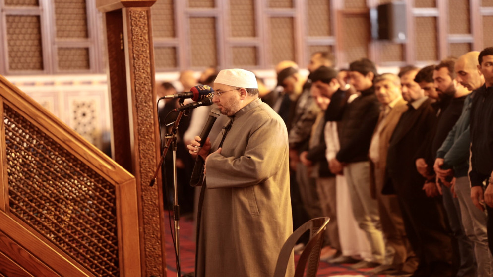 الأردنيون يُحيون ليلة القدر