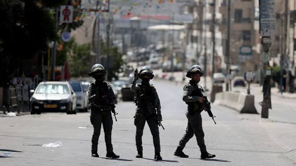 القدس ..  إسرائيل تعزز قواتها في معهد قلنديا تمهيدًا لتحويله إلى مجمع تعليمي