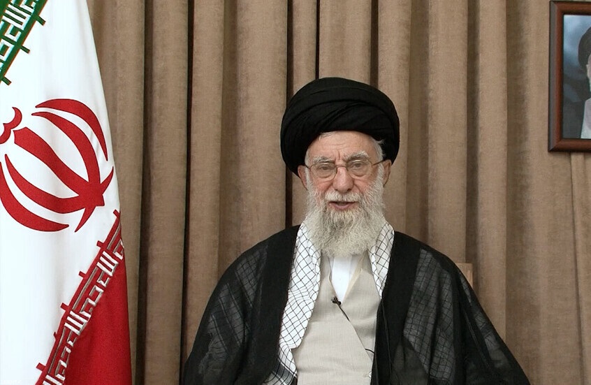 خامنئي يوجه رسالة تهديد للأمريكيين  ..  تفاصيل