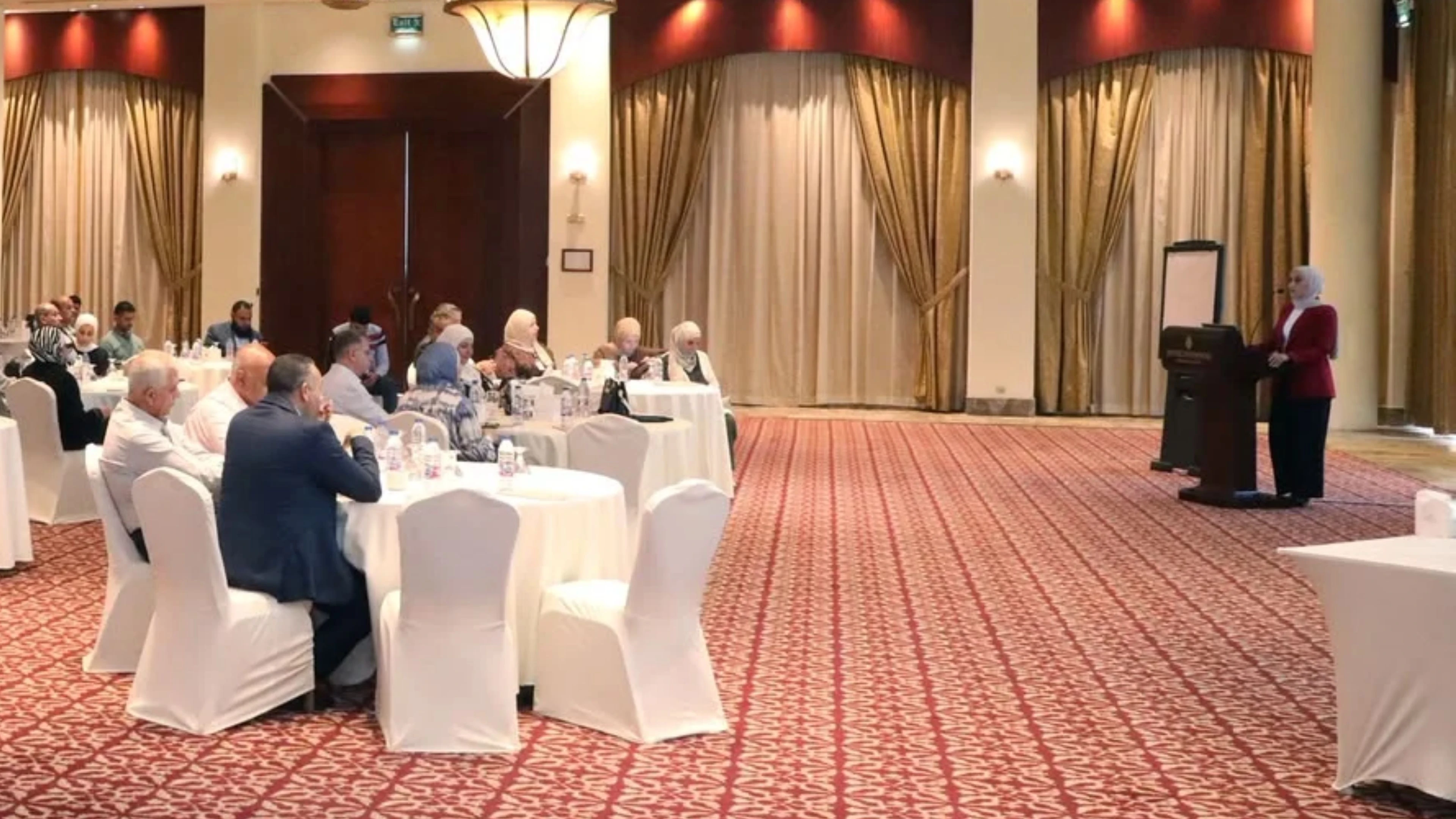 سلطة العقبة تختتم مراجعة تقييم الأثر البيئي لمشروع "ريفيرا هايتس"