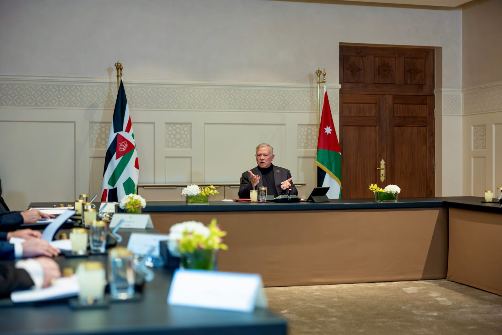 الملك يلتقي مع أعضاء المكتب الدائم لمجلس النواب