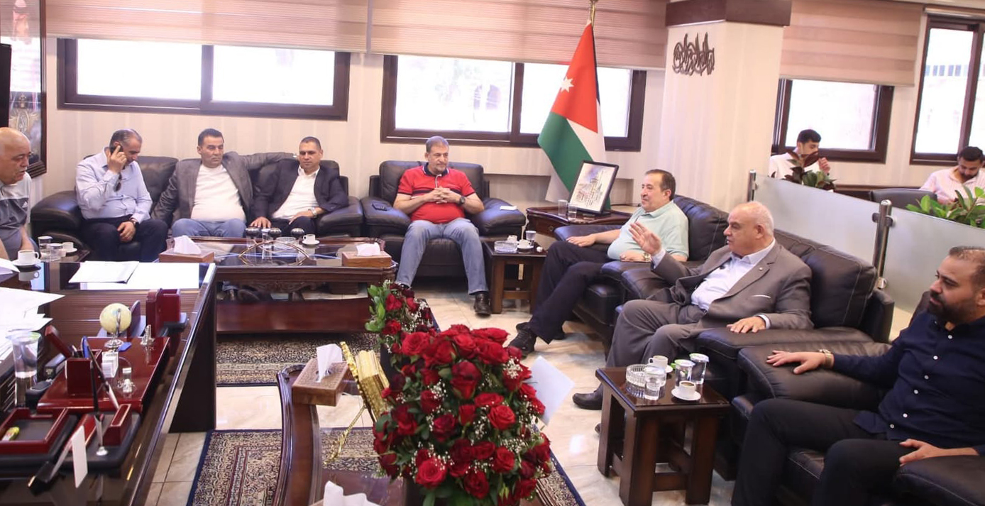 لجنة هندسية تحقق بتأخر مشروع حسبة الجورة بإربد   
