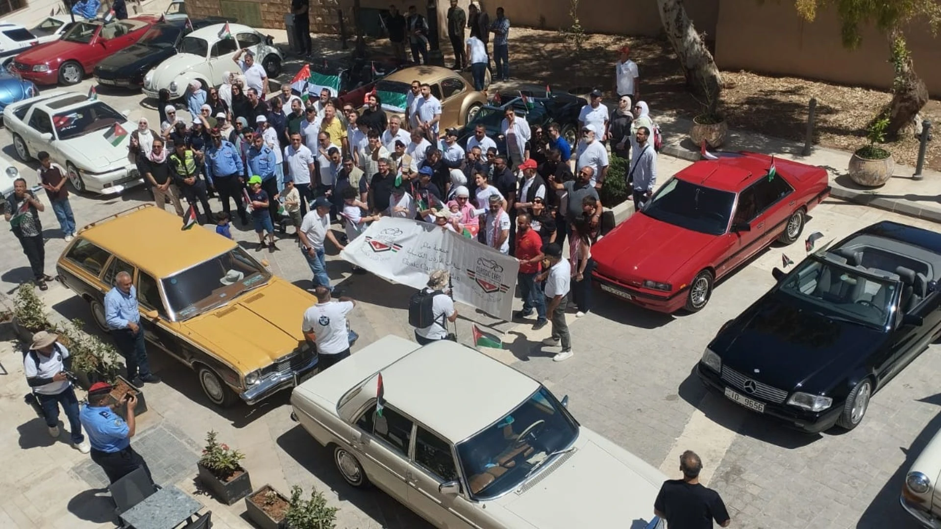 مادبا تحتفل في الأعياد الوطنية