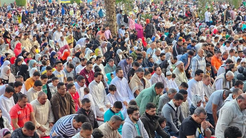 الأوقاف تُلغي مصليات العيد وتحدد إقامة الصلاة في المساجد فقط